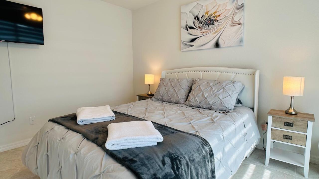 Вілла The Salt Life Get Away - Cape Coral, Florida Екстер'єр фото